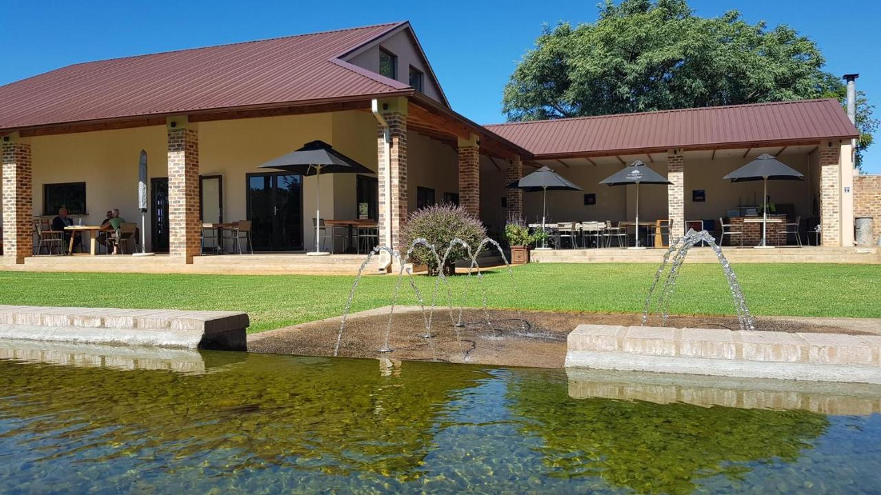 Esther'S Country Lodge Hekpoort Εξωτερικό φωτογραφία